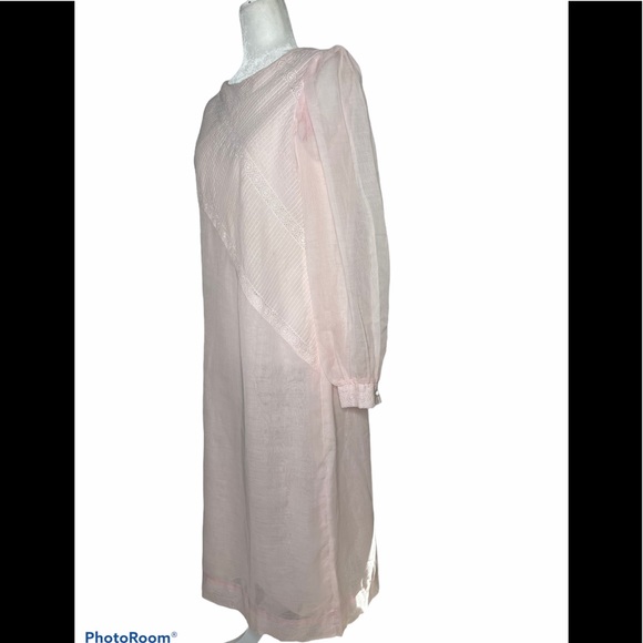 Vtg.. 70’s Henry Lee Sheer Pink Shift Dress sz. 12 - Picture 5 of 7